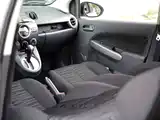 Фото 38 - Mazda 2