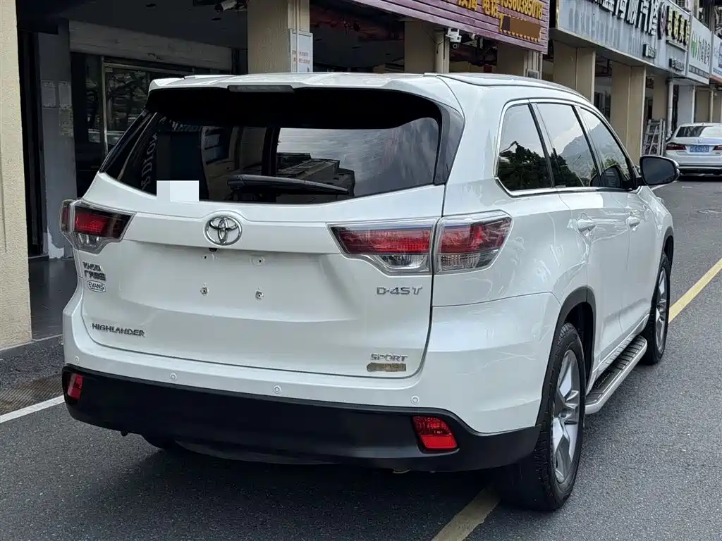 Toyota Highlander 2017 2.0T 2WD Premium 7-Seater фото 7