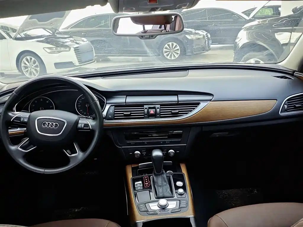 Audi A6L 2018 30th Anniversary 30 FSI Style фото 3