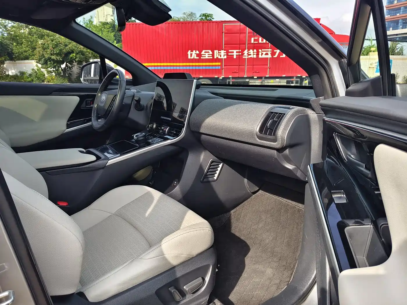 Toyota GAC Toyota bZ4X 2022 X-MODE 4WD Pro фото 9