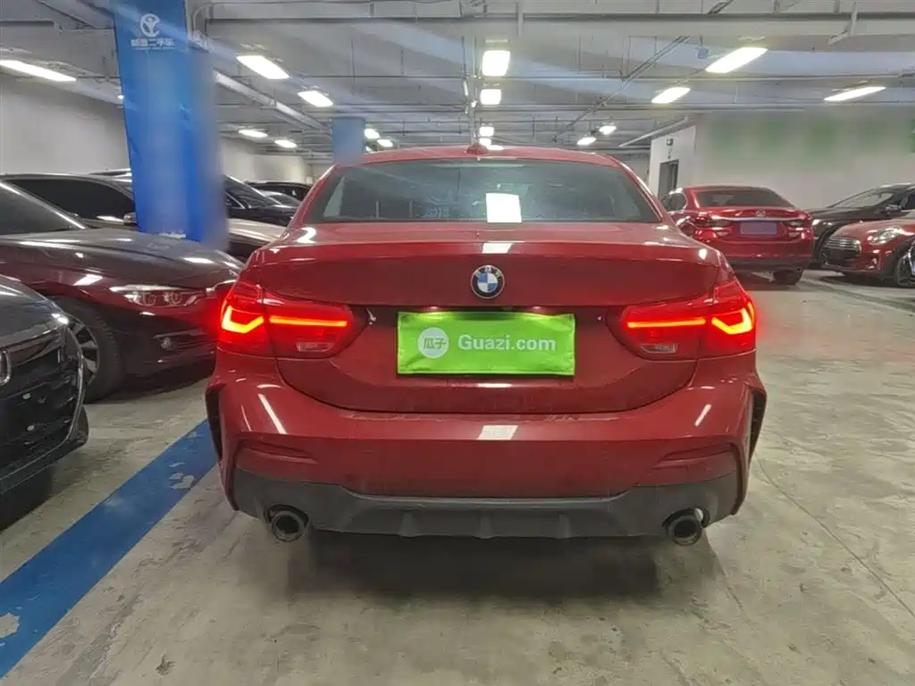BMW 1-SERIES
