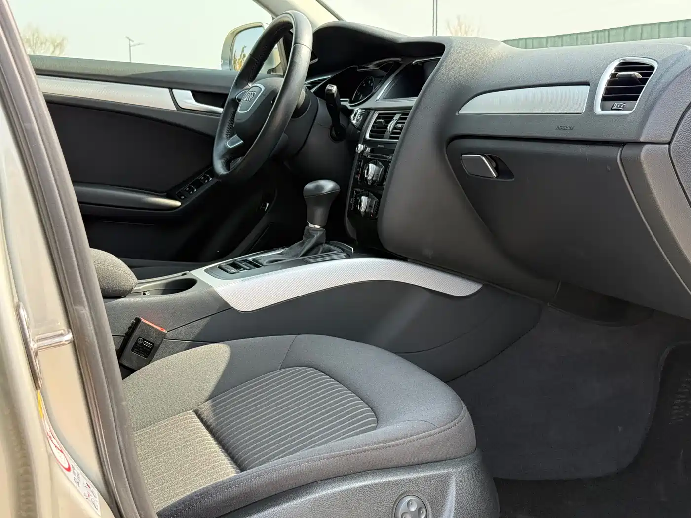 Audi A4L 2016 30 TFSI Collector's Edition Automatic Comfort фото 32