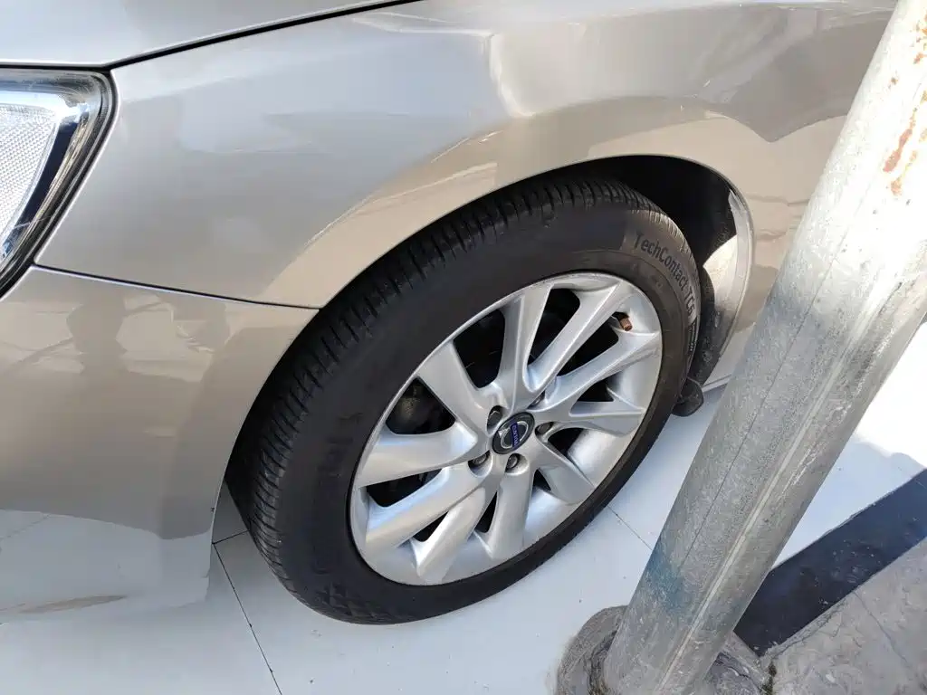 Volvo V60 2015 2015 T5 Momentum