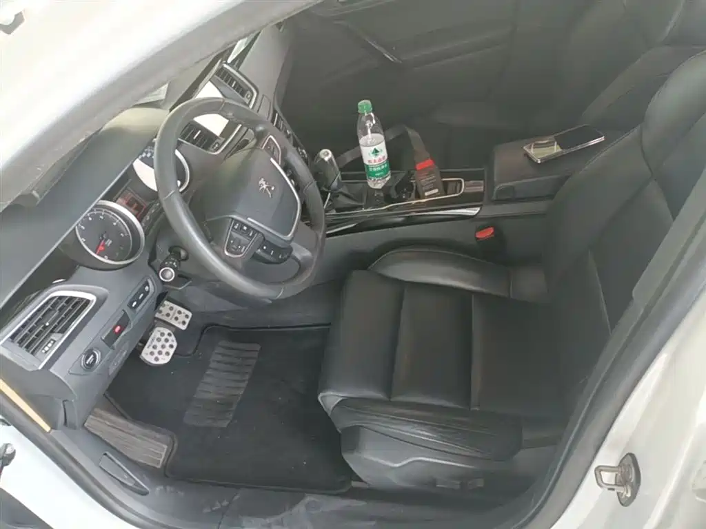 Peugeot 508 2015 1.6THP Auto Excellence Edition фото 15