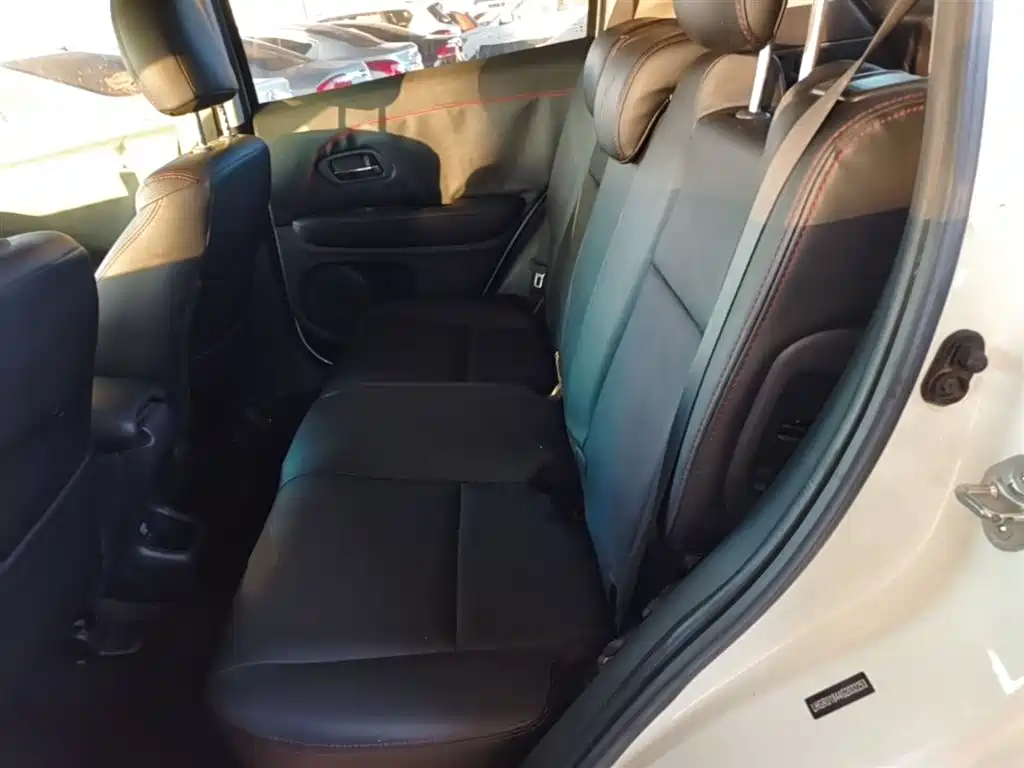 Honda Vezel 2016 2015 1.5L CVT 2WD Comfort