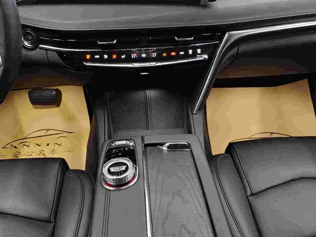 CADILLAC CT6