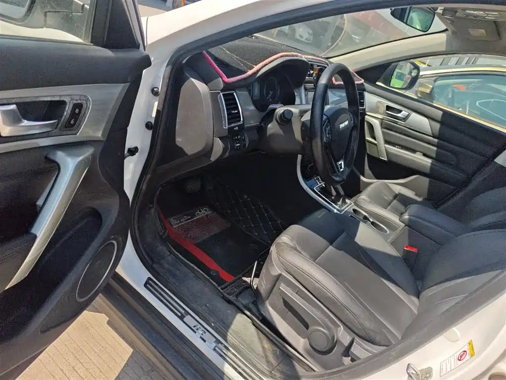 Haval H2 2017 Red Label 1.5T Automatic 2WD Luxury фото 12