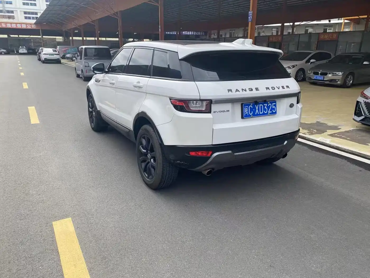 Land Rover Range Rover Evoque 2018 240PS PURE Trend фото 5
