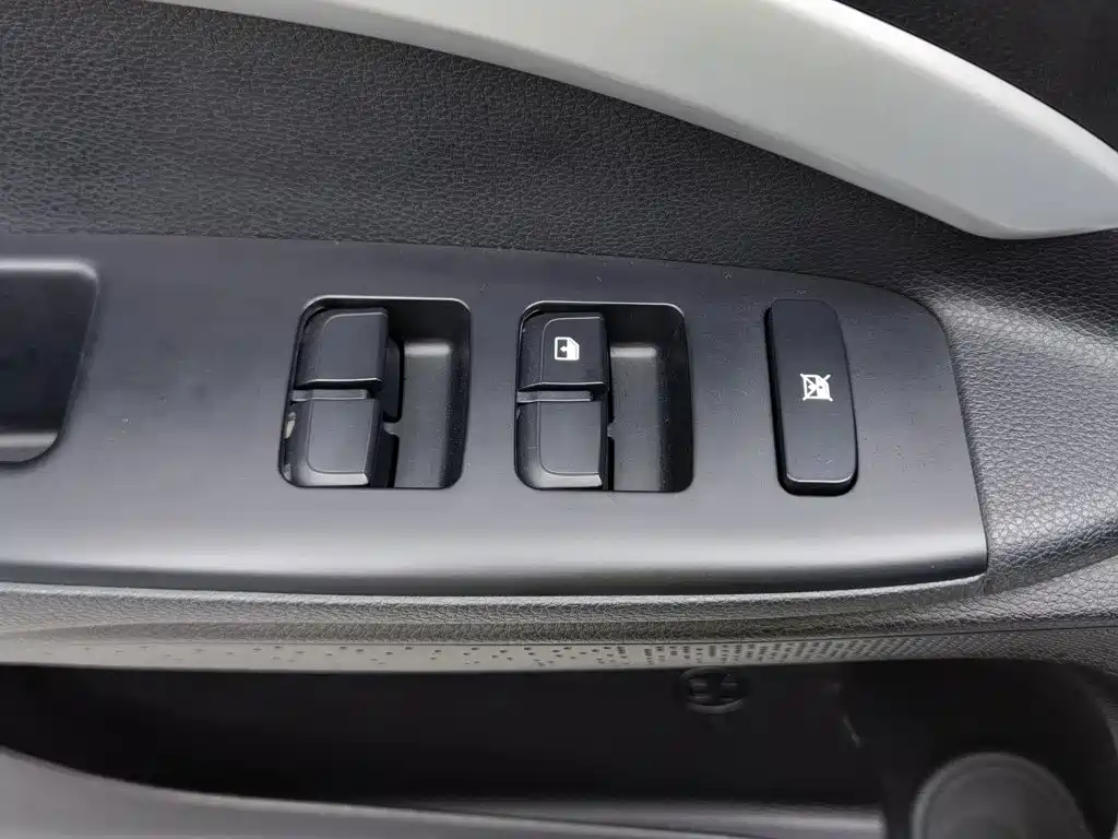 Фото 9 - Kia KX1