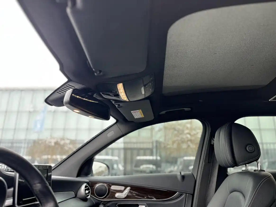 Mercedes-Benz GLC 2019 GLC 260 4MATIC Dynamic фото 15