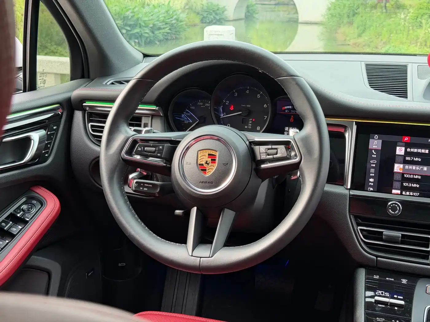Porsche Macan 2023 Macan 2.0T фото 7
