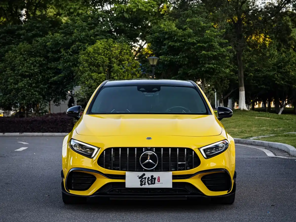Mercedes-Benz A-Class AMG (Import) 2020 Facelift AMG A 45 4MATIC+ фото 2