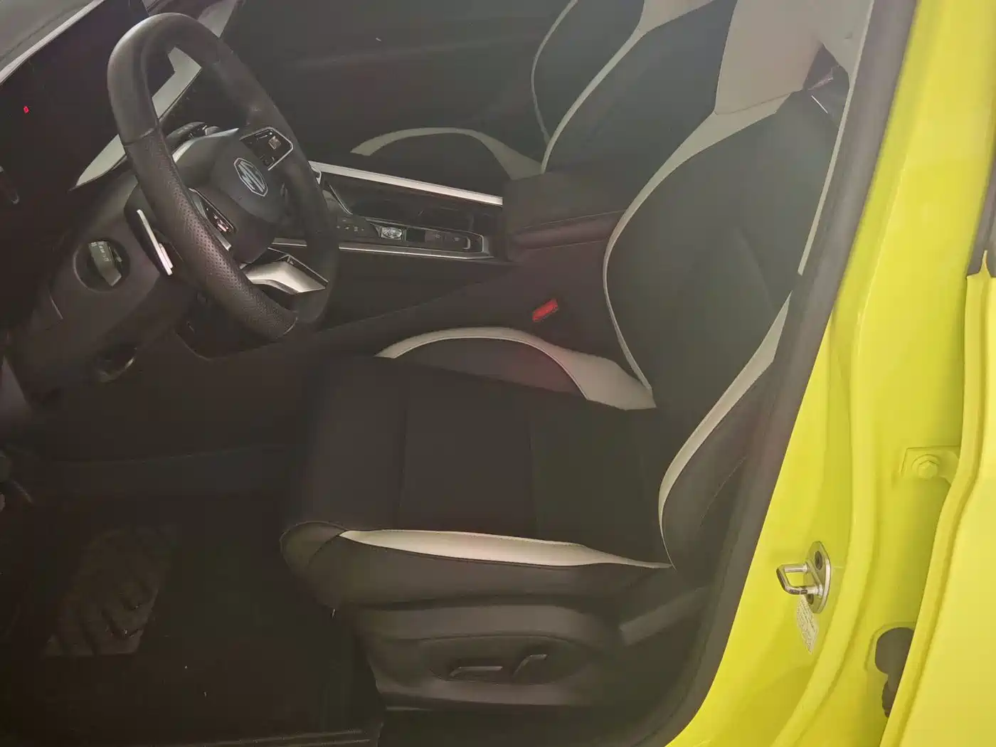 MG MG5 Scorpio 2022 2022 1.5T Luxury Edition