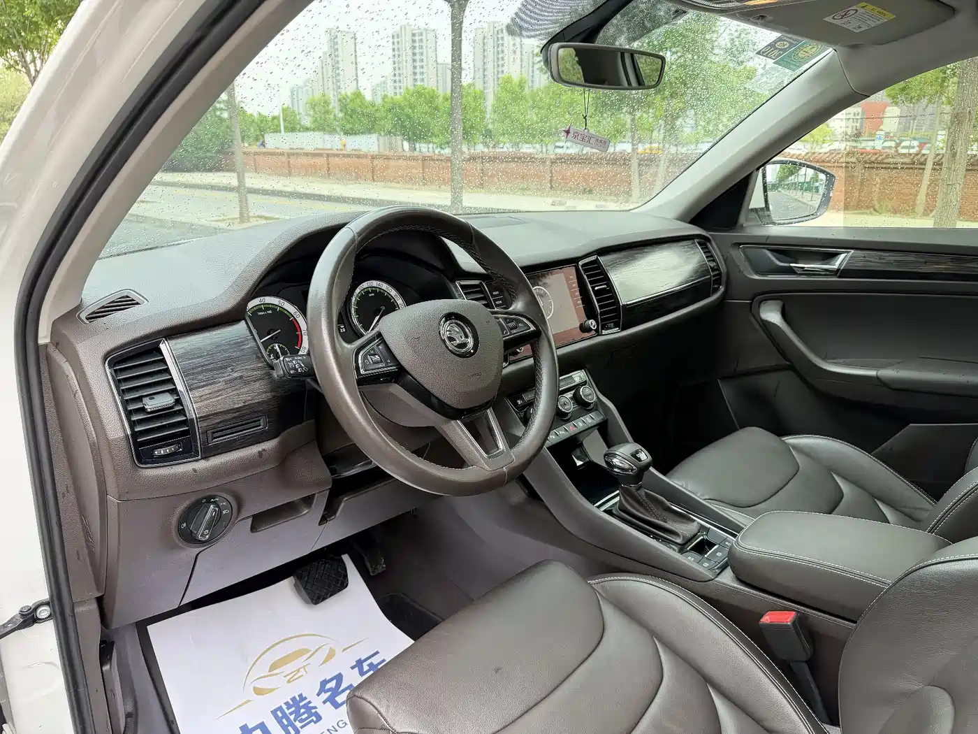 Škoda Kodiaq 2017 TSI330 7-seater 2WD Luxury Tech Edition фото 9