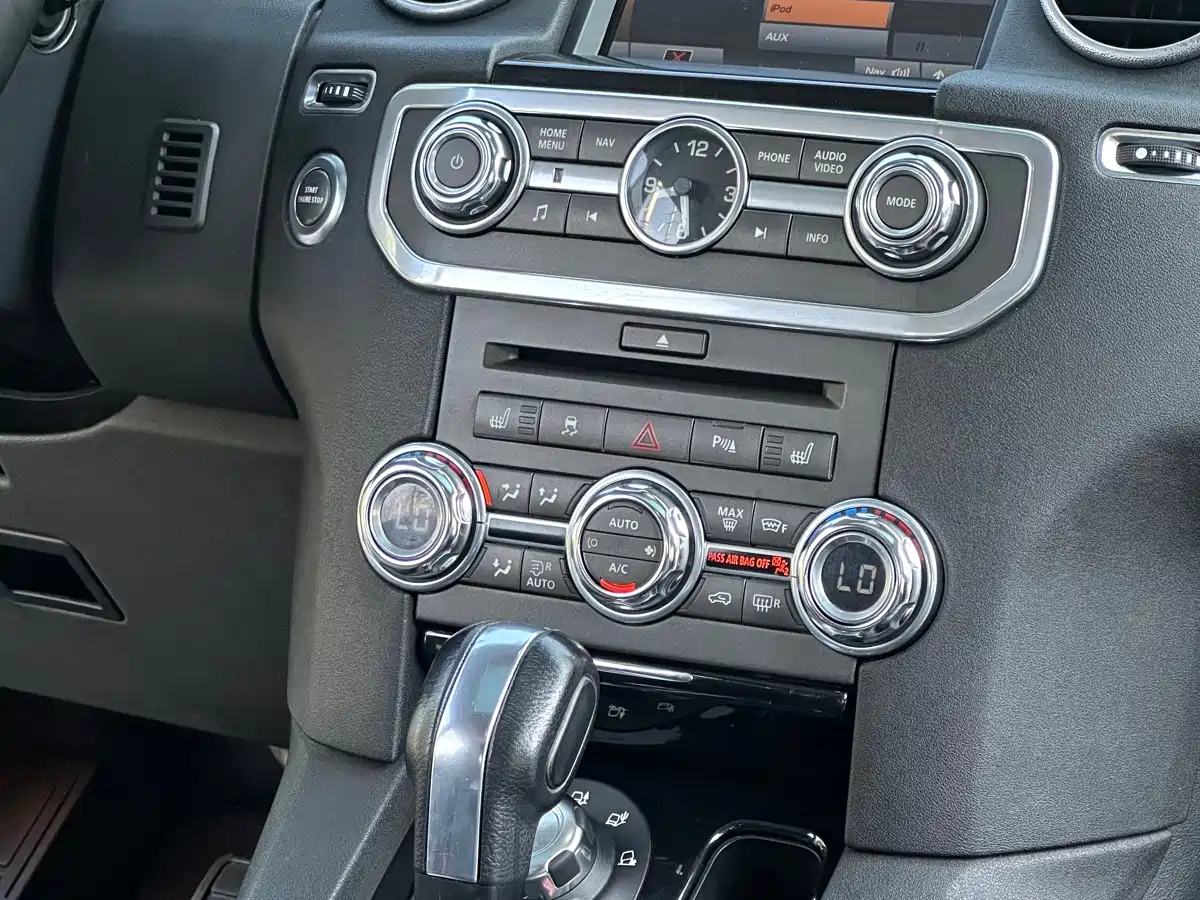 Land Rover Discovery 2010 2010 4.0 V6 HSE Petrol