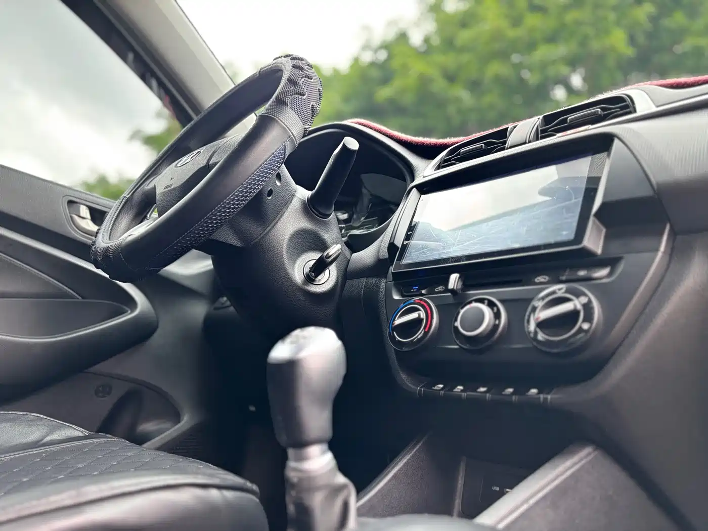 Hyundai Verna 2017 1.4L Manual Color Edition (China V) фото 20