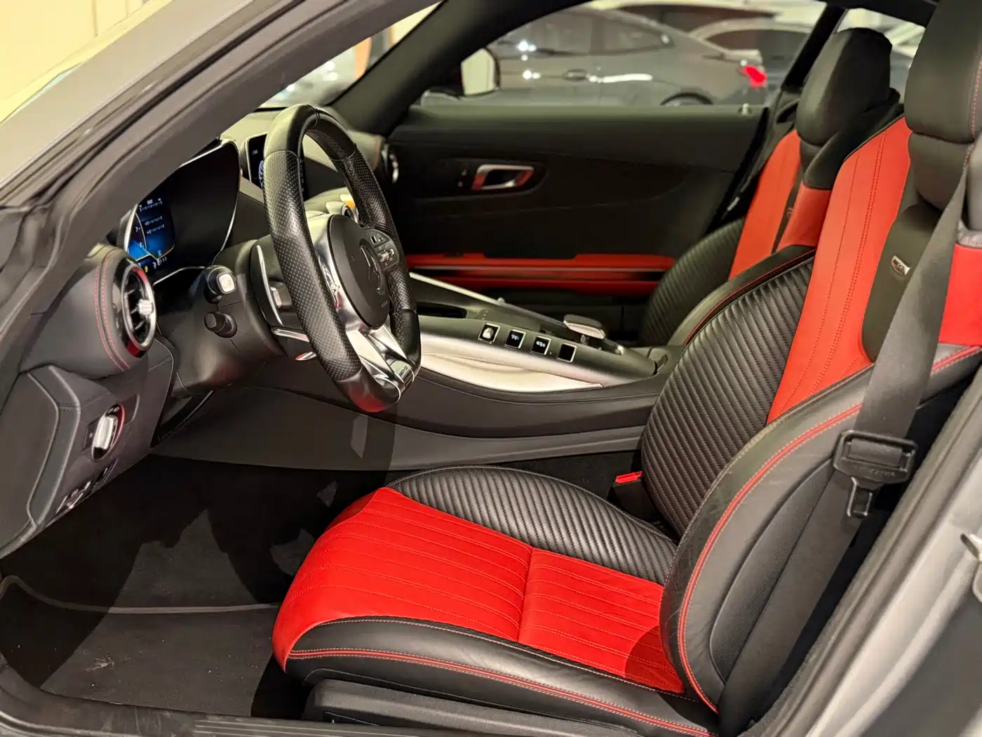 Mercedes-Benz AMG GT 2019 AMG GT фото 9