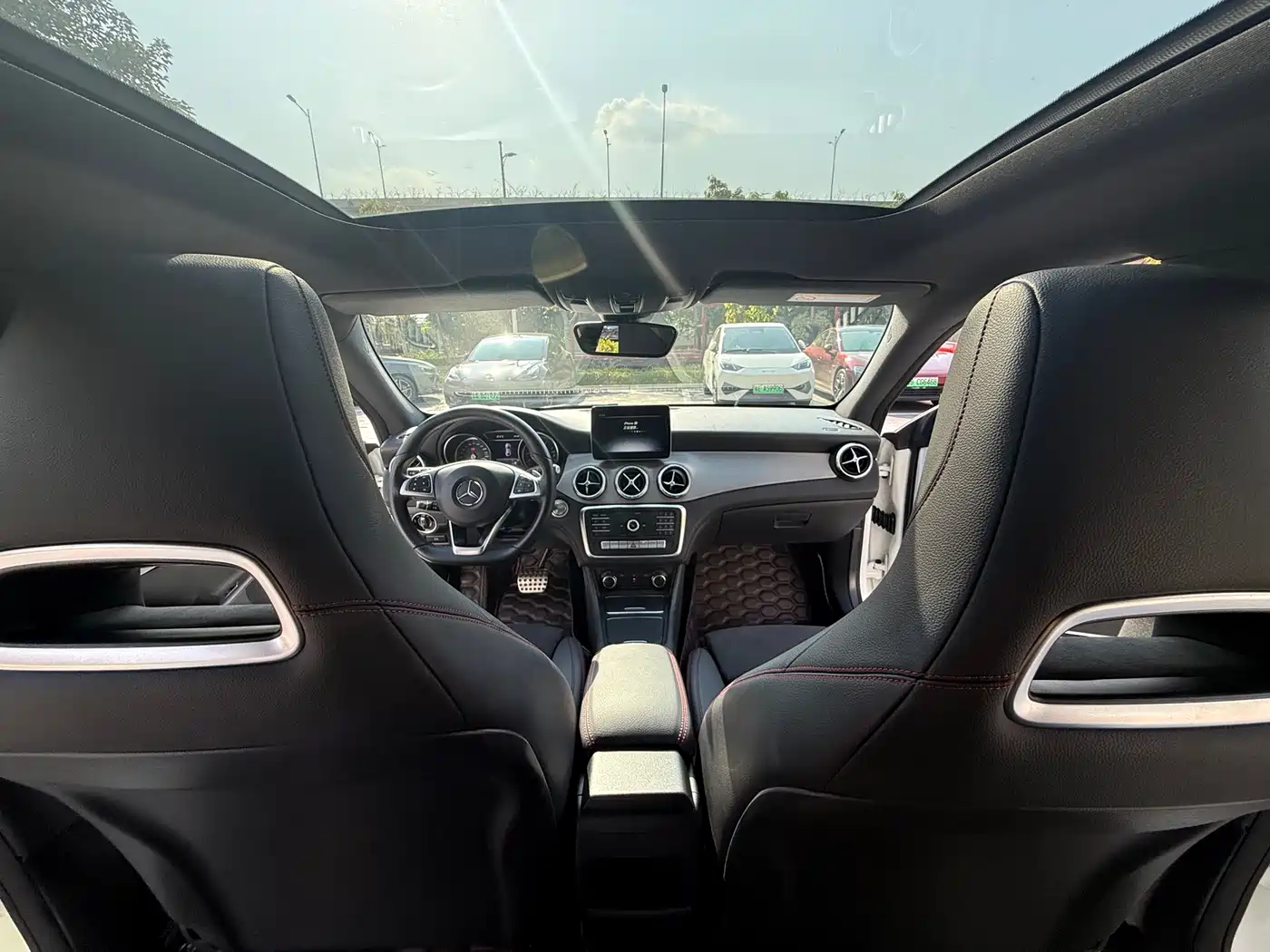 Mercedes-Benz CLA (Import) 2017 CLA 220 4MATIC фото 21