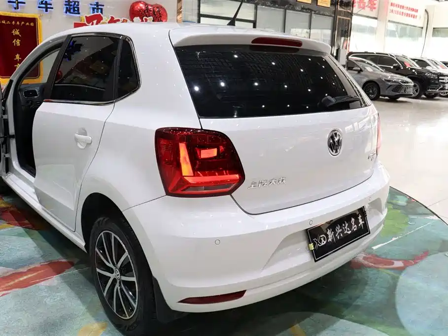 Volkswagen Polo 2018 1.5L Auto Comfort фото 19