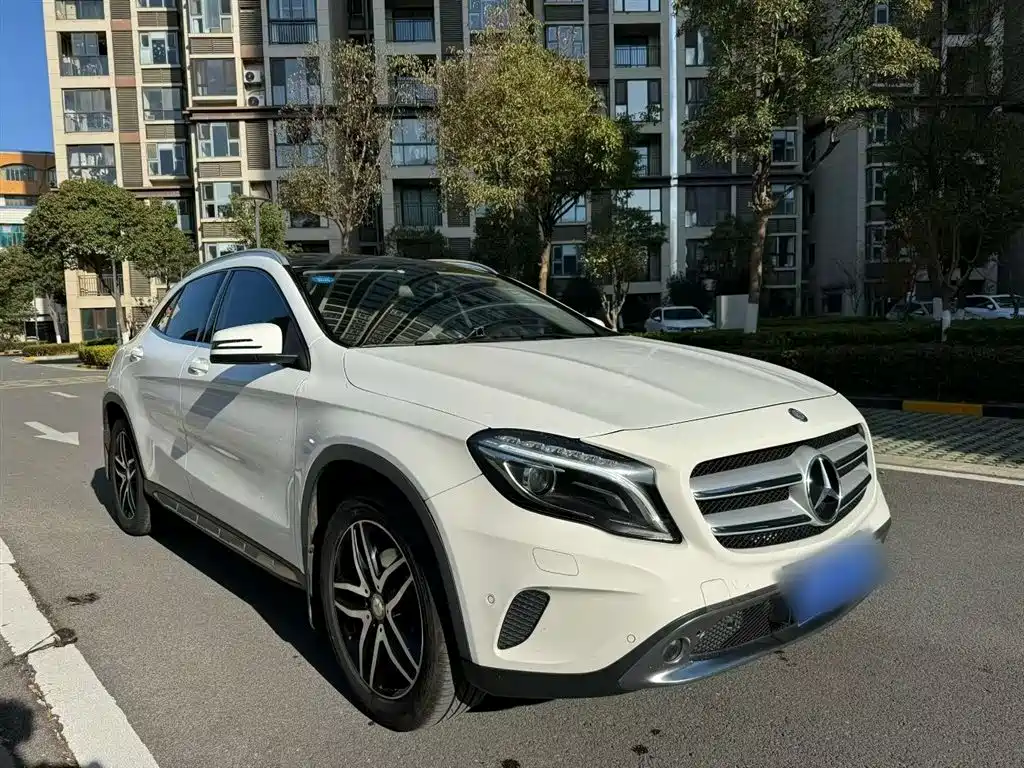 Mercedes-Benz GLA 2015 GLA 200 Fashion фото 11