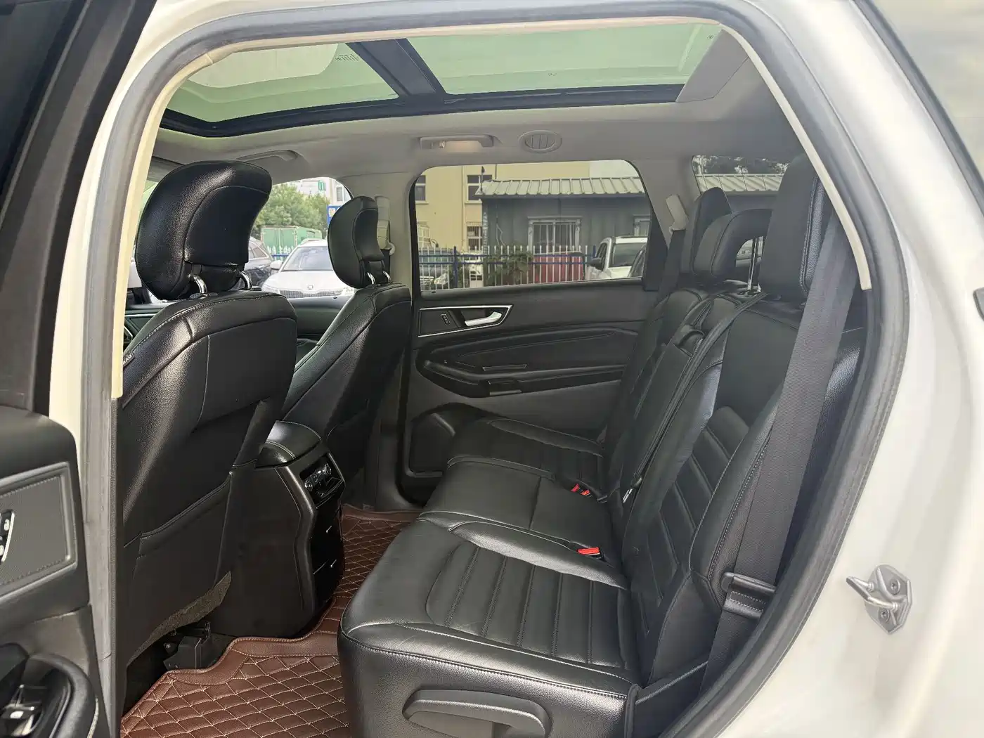 Ford Edge 2016 2016 EcoBoost 245 2WD Luxury 7-Seater