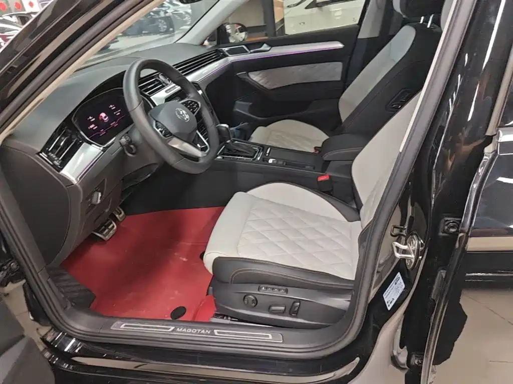Volkswagen Magotan 2023 Model 2 Million Commemorative Edition 380TSI DSG Flagship фото 15