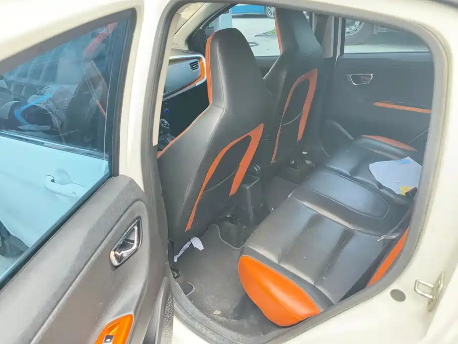 Geely Yuanjing X1 2018 2017 1.3L Auto Player Edition