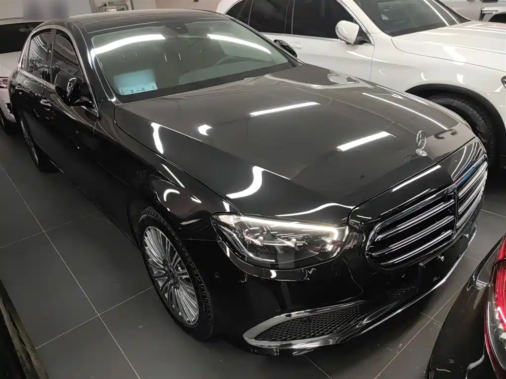 Mercedes-Benz E-Class 2022 Facelift III E 300 L Luxury фото 4