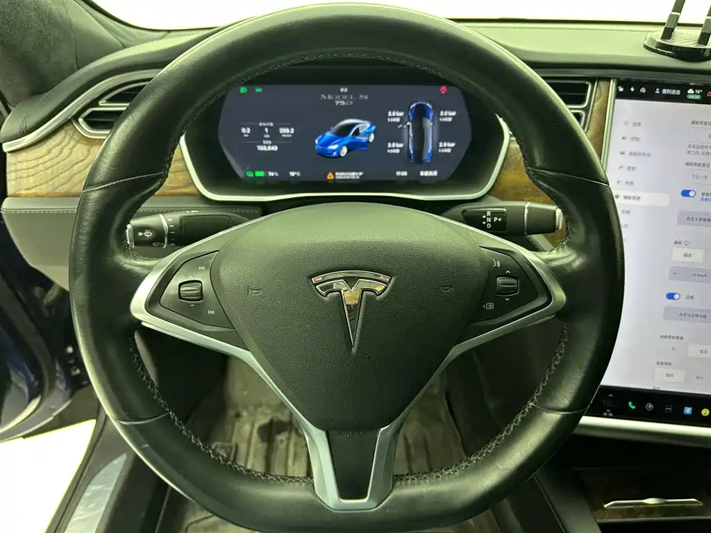 TESLA MODEL S