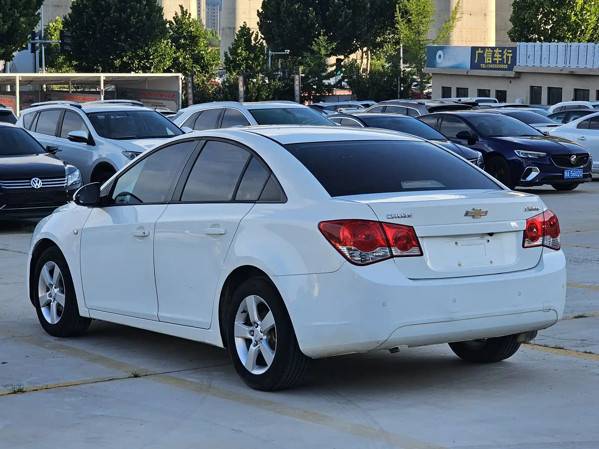 صورة 4 - Chevrolet Cruze