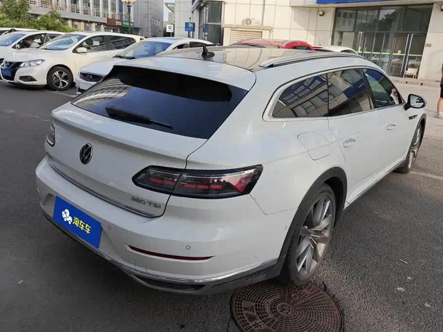 Volkswagen FAW-Volkswagen CC 2021 Shooting Brake 380TSI Hunter Heart Edition фото 3