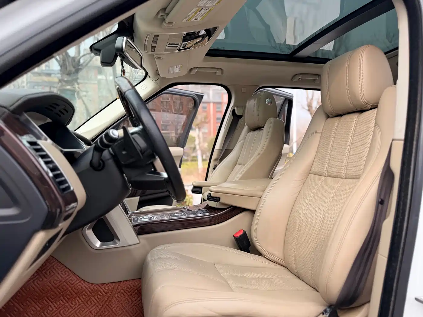 Land Rover Range Rover 2013 5.0 SC V8 Vogue SE фото 4