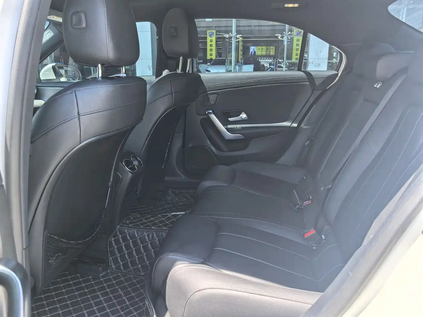 Mercedes-Benz A-Class 2019 A 200 L фото 12
