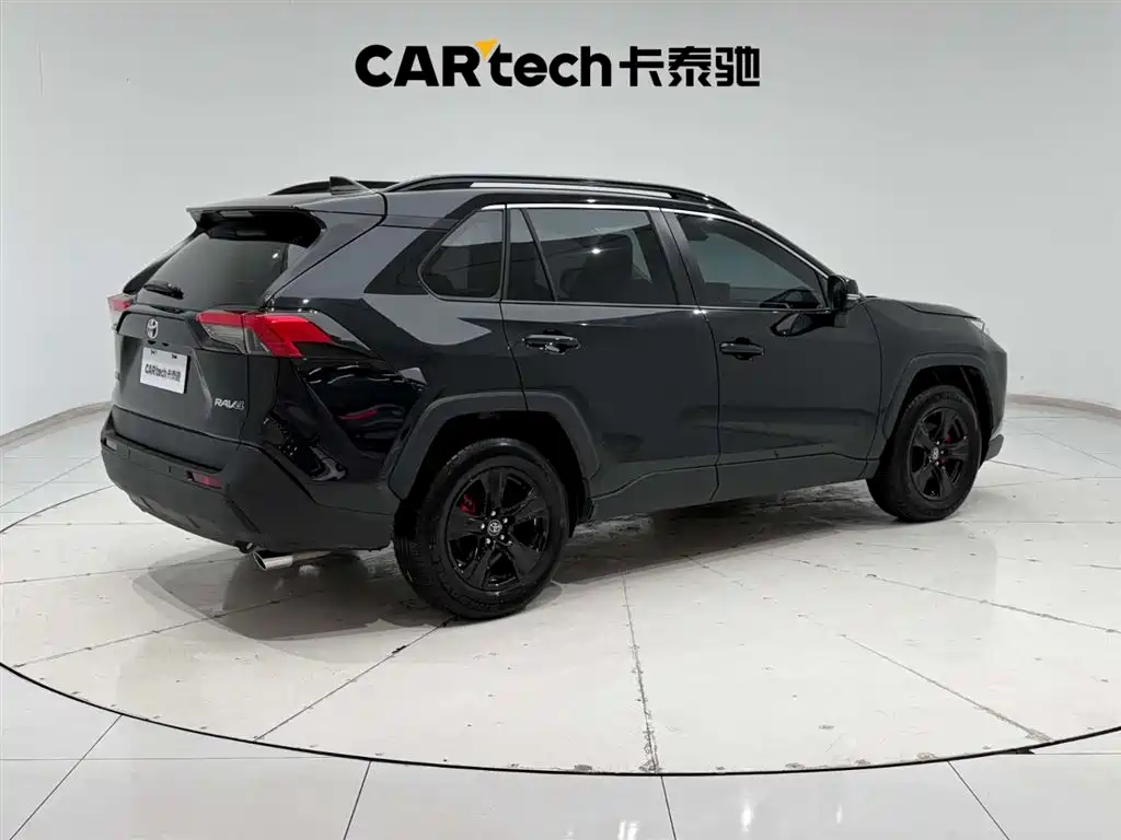 Toyota RAV4 Rongfang 2023 2.0L CVT 2WD Urban Edition фото 11