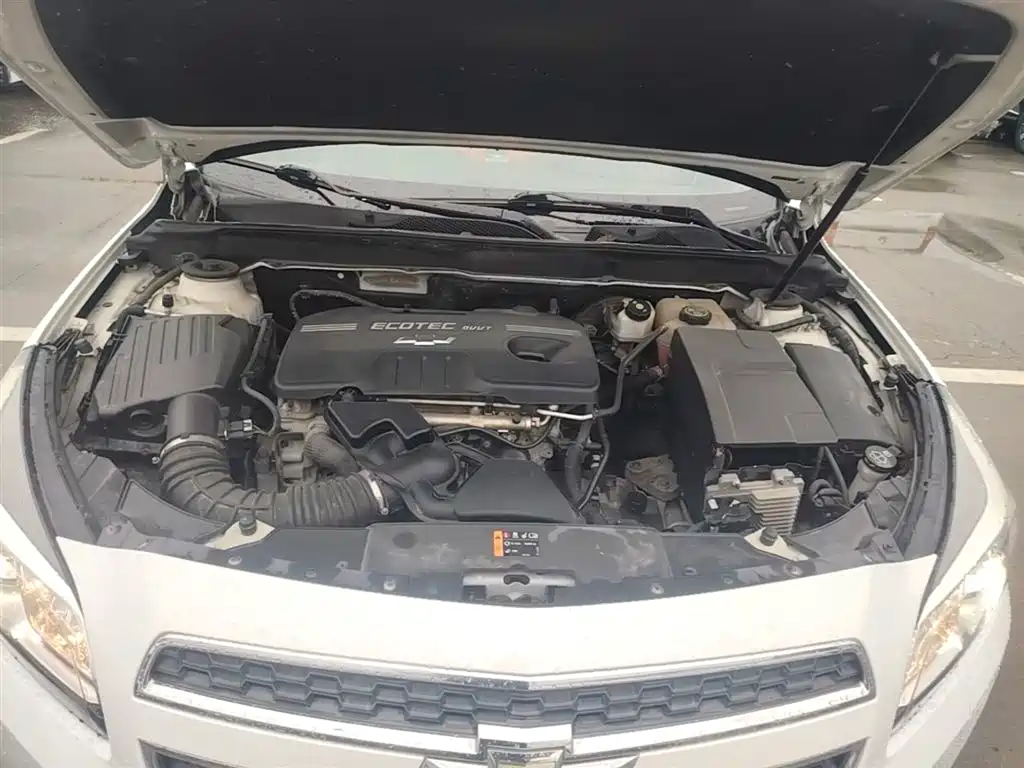 Chevrolet Malibu 2014 2.0L Automatic Luxury фото 20