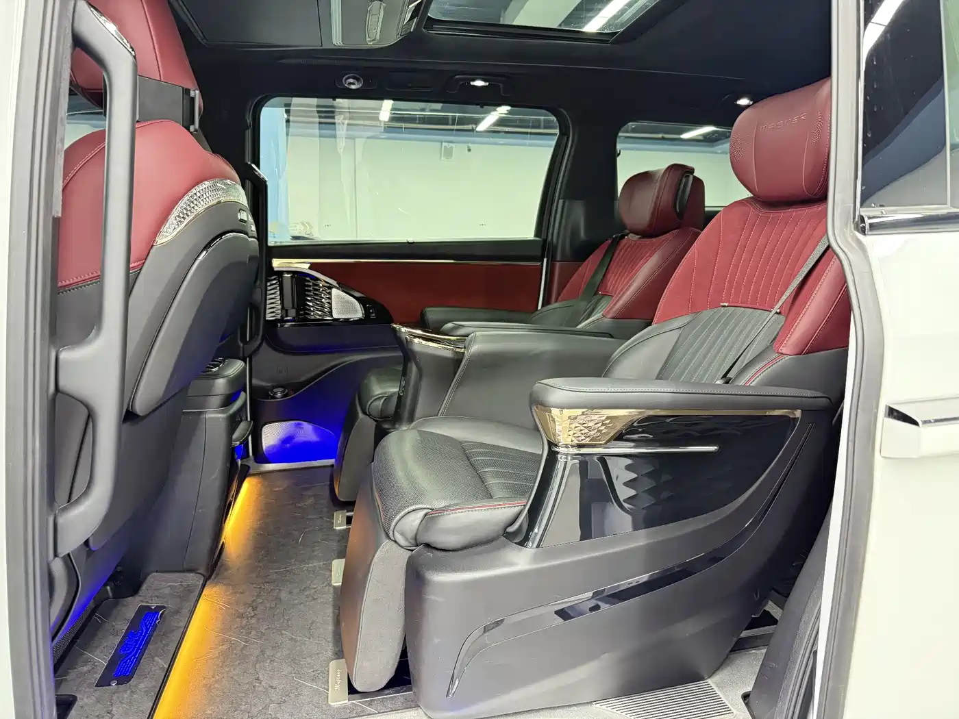 GAC Trumpchi Trumpchi M8 2023 Model Master Series 400T Flagship Edition фото 18