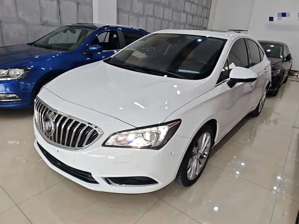 Buick Verano 2017 Sedan 20T DCT Flagship фото 2