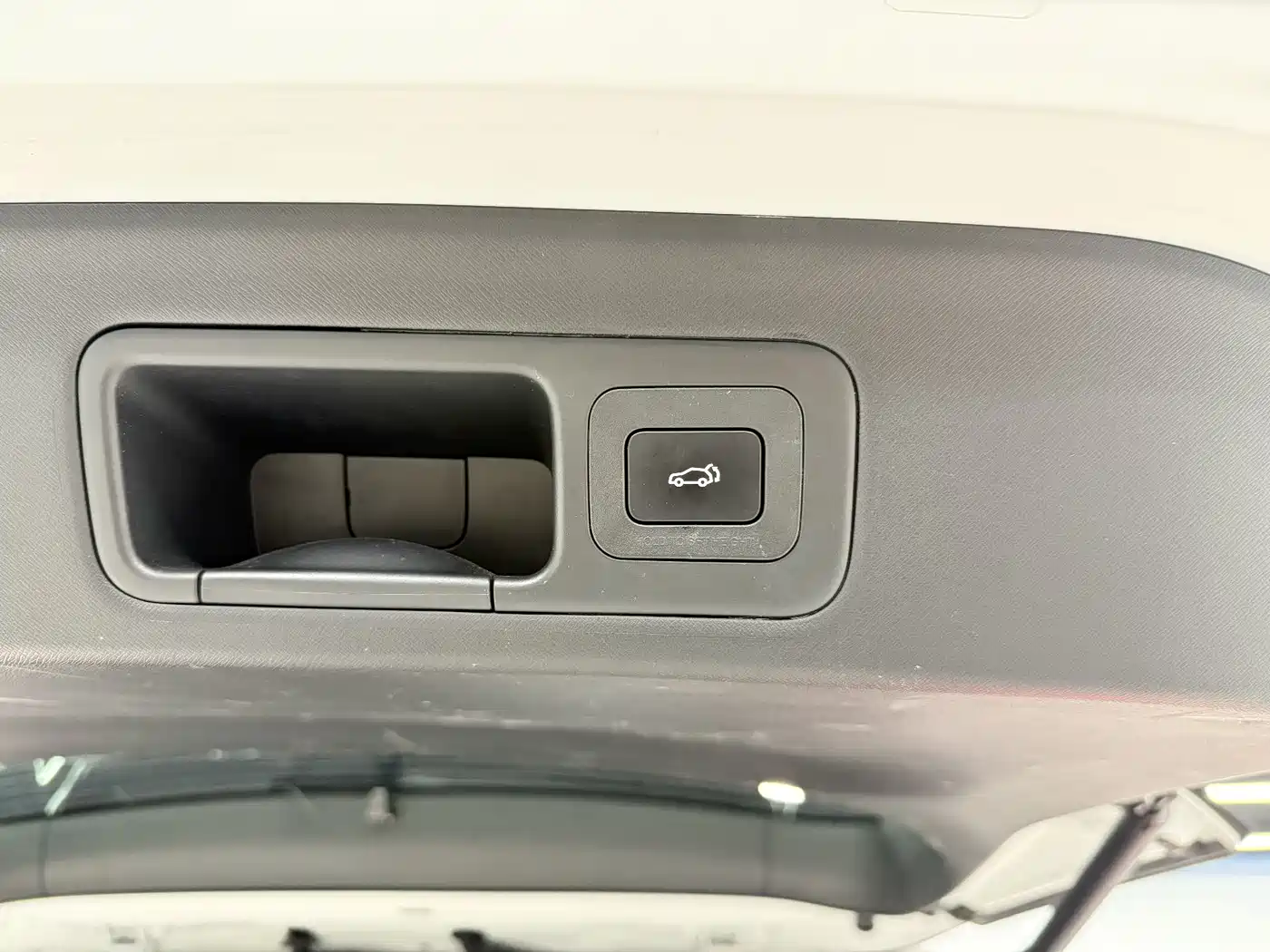 GAC Trumpchi Trumpchi M8 2023 Model Master Series 400T Flagship Edition фото 42