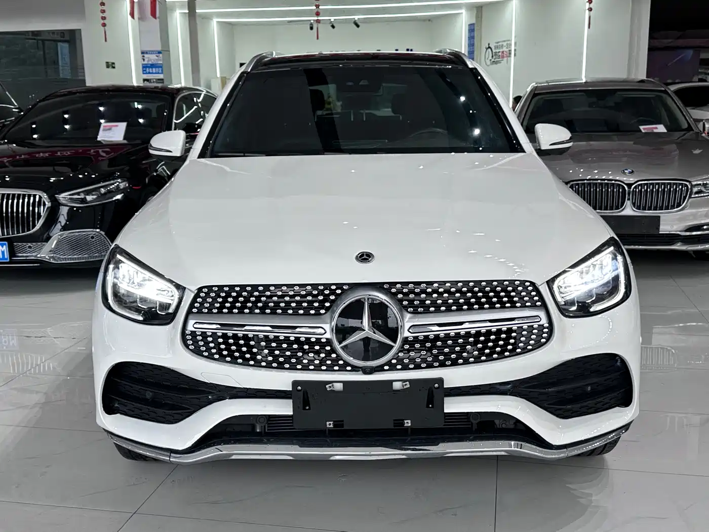Mercedes-Benz GLC 2022 Model GLC 300 L 4MATIC Luxury Edition фото 2