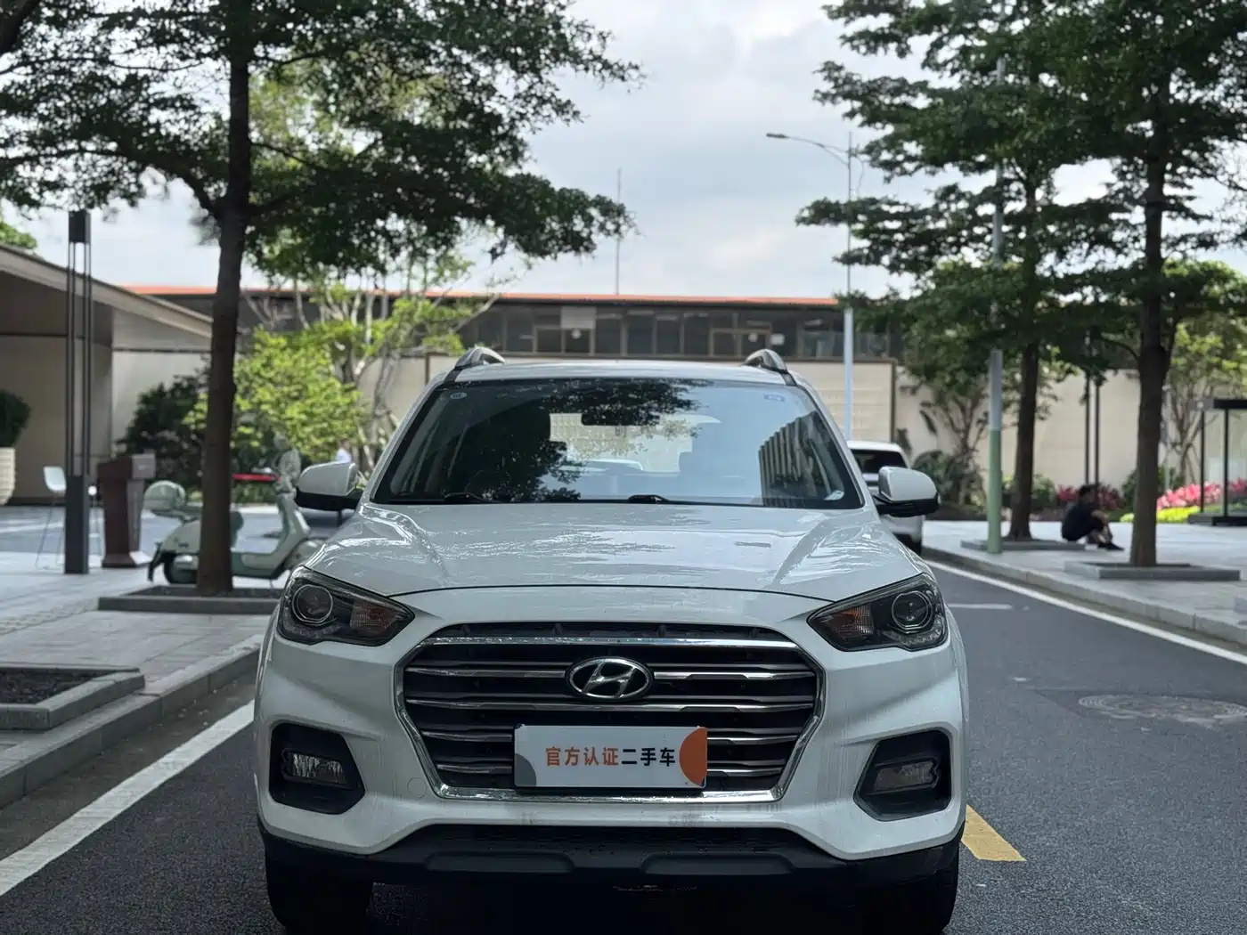 Hyundai Beijing Hyundai ix35 2018 2.0L Automatic 2WD Zhiyong·Enjoyment Edition фото 2