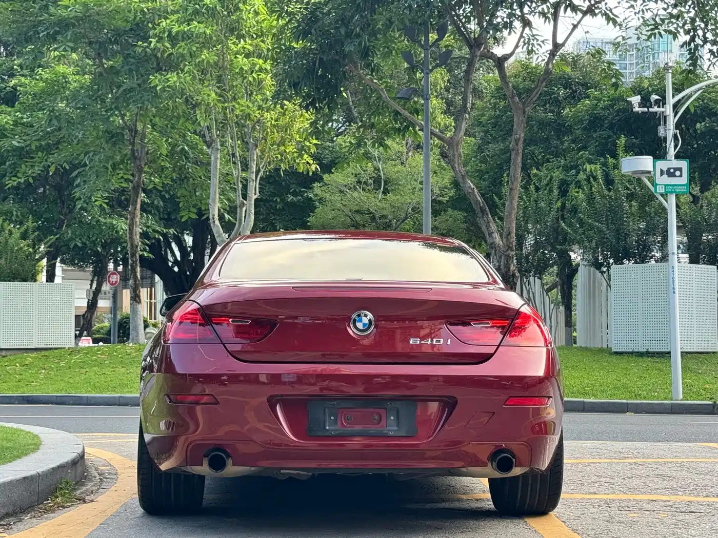 BMW 6 Series 2012 640i Coupe фото 15