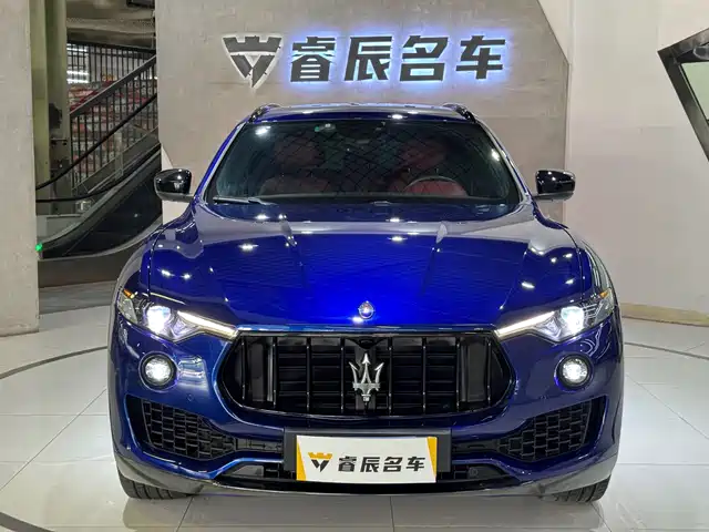 Maserati Levante 2016 3.0T Standard — фото 2