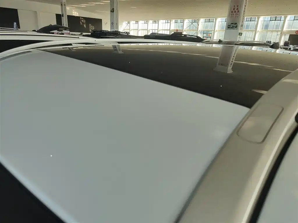 Land Rover Discovery Sport 2019 240PS SE Edition China VI фото 27