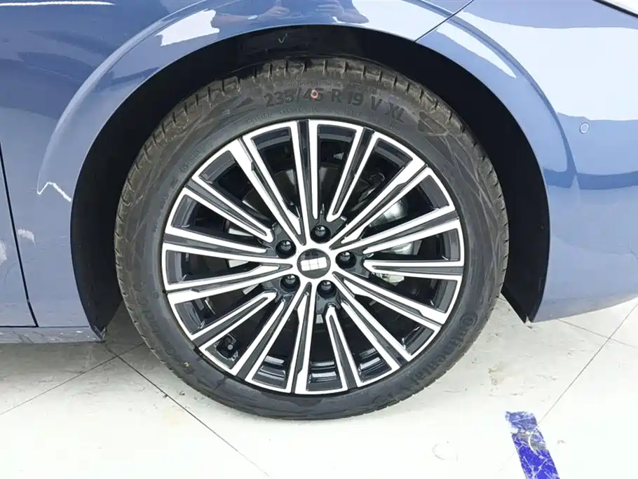 Geely Galaxy Galaxy A7 2025 EM-i фото 6