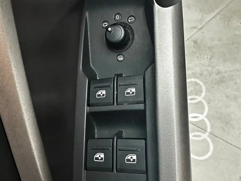 Audi Q3 2022 35 TFSI Progressive Dynamic фото 16