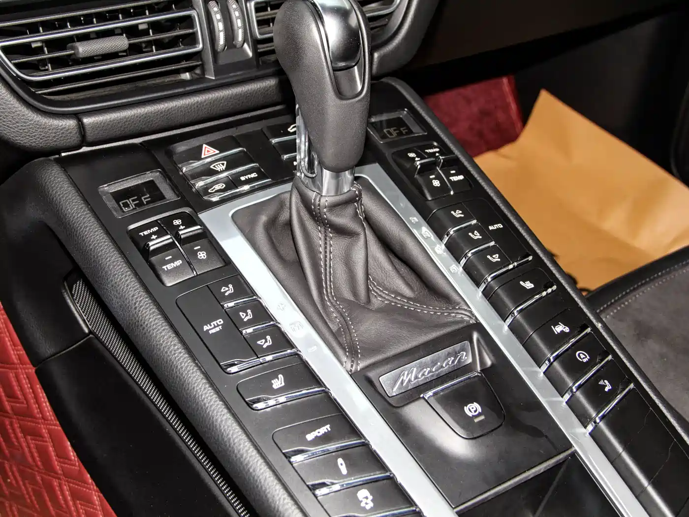 Porsche Macan 2021 Macan 2.0T фото 27
