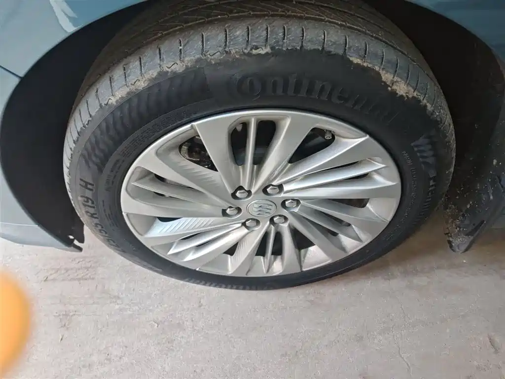 Buick Century 2023 2.0T 7-Seater World Edition фото 25