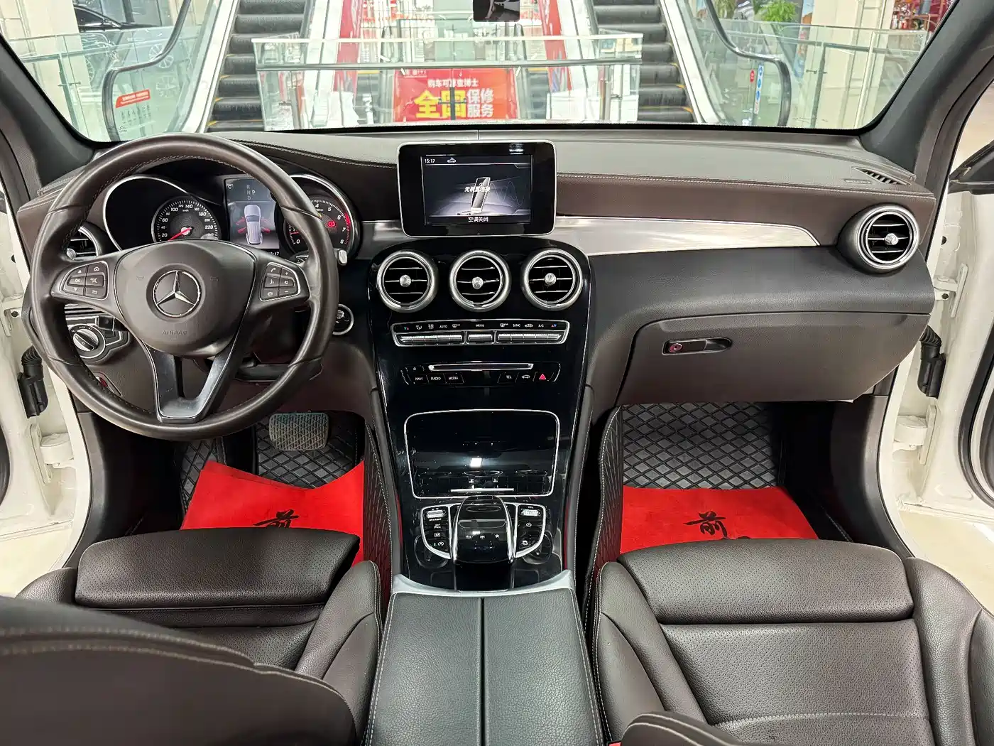 Mercedes-Benz GLC 2019 Model GLC 200 L 4MATIC фото 12