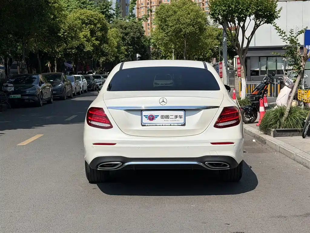 Mercedes-Benz E-Class 2019 E 200 L Sport фото 5