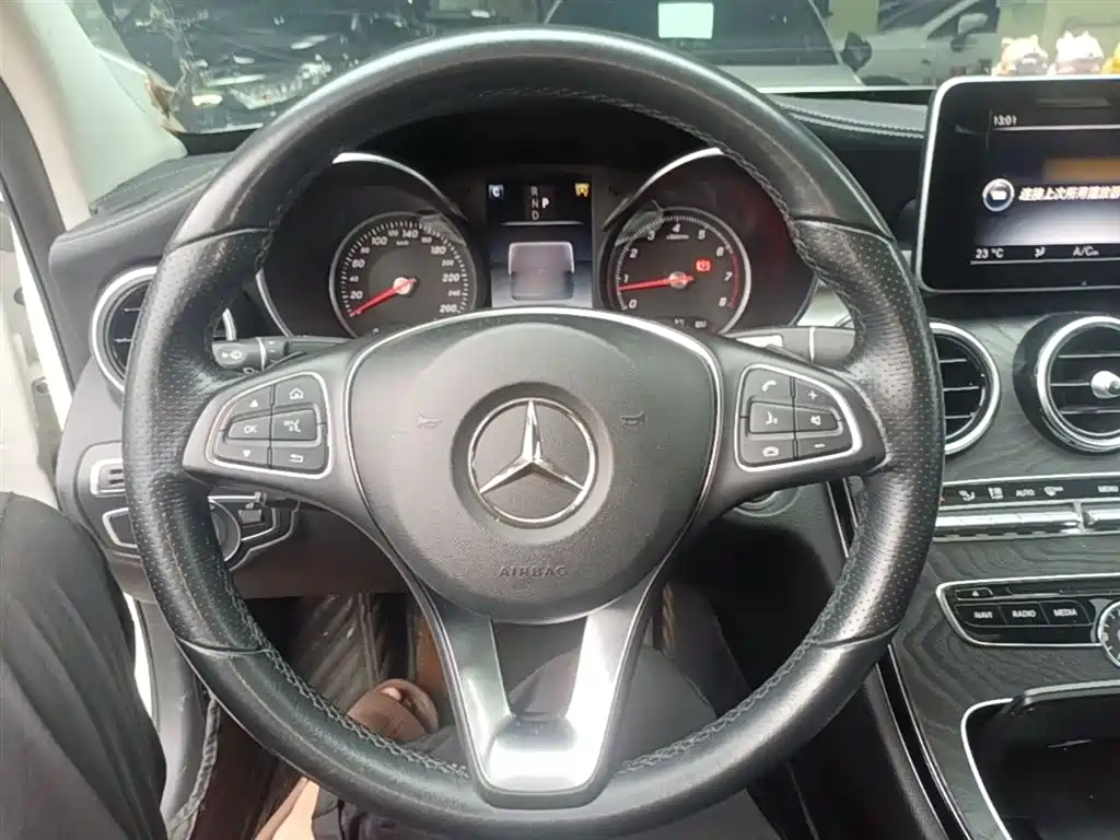 Mercedes-Benz C-Class 2017 Facelift C 200 L Sport Edition фото 11